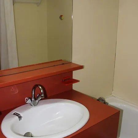 Roche Blanche - 2 Personnes En Plein Centre De La Station Mae-7794 Апартаменти *