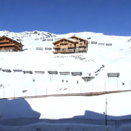Apartment Roche Blanche - 2 Personnes En Plein Centre De La Station Mae-7794
